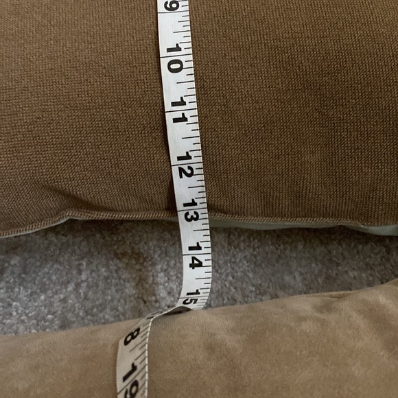 Set of 2 Striped Indoor Lumbar Throw Pillows - Picture 6 of 12